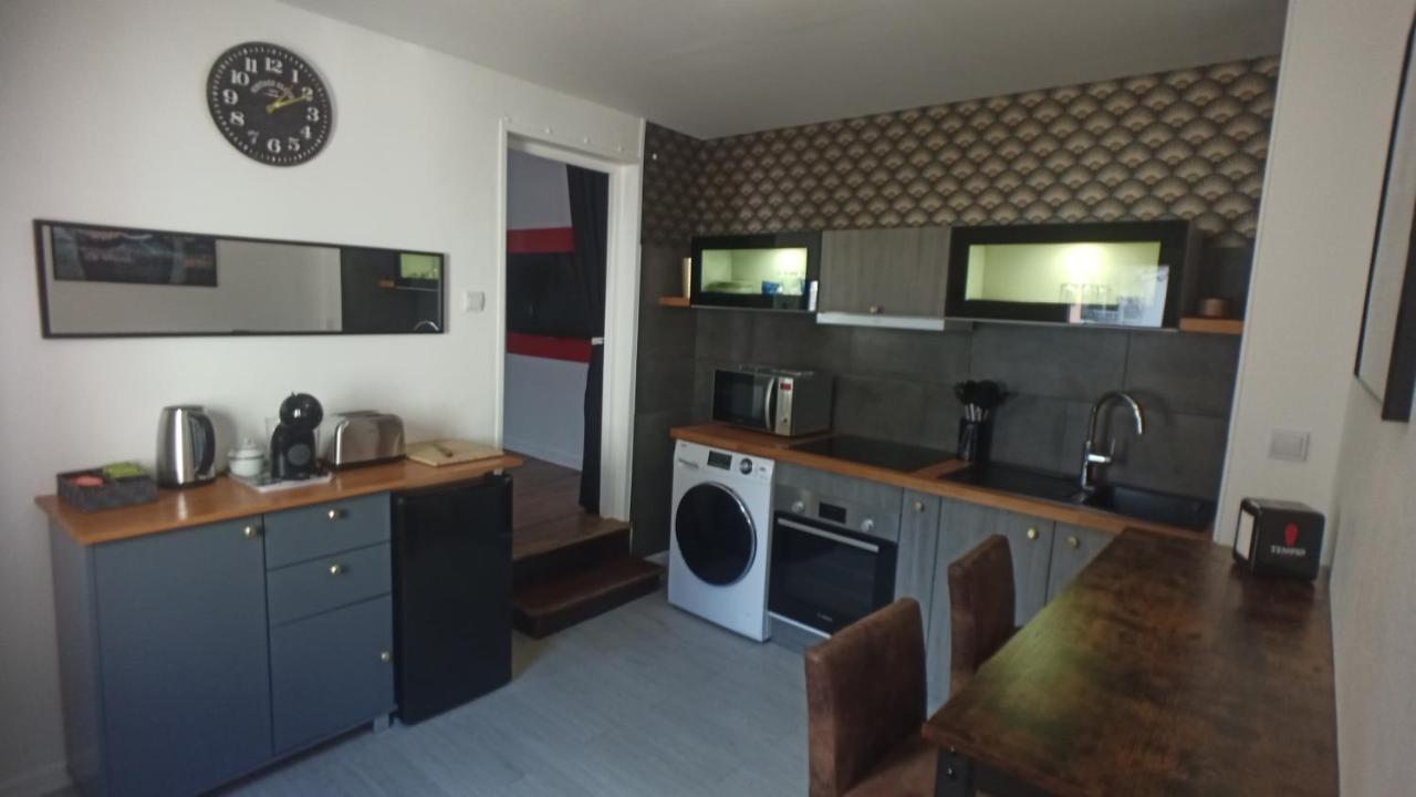 Coeur De Ville, Calme, Spacieux,Parking Et Wifi ! Chartres Exterior foto